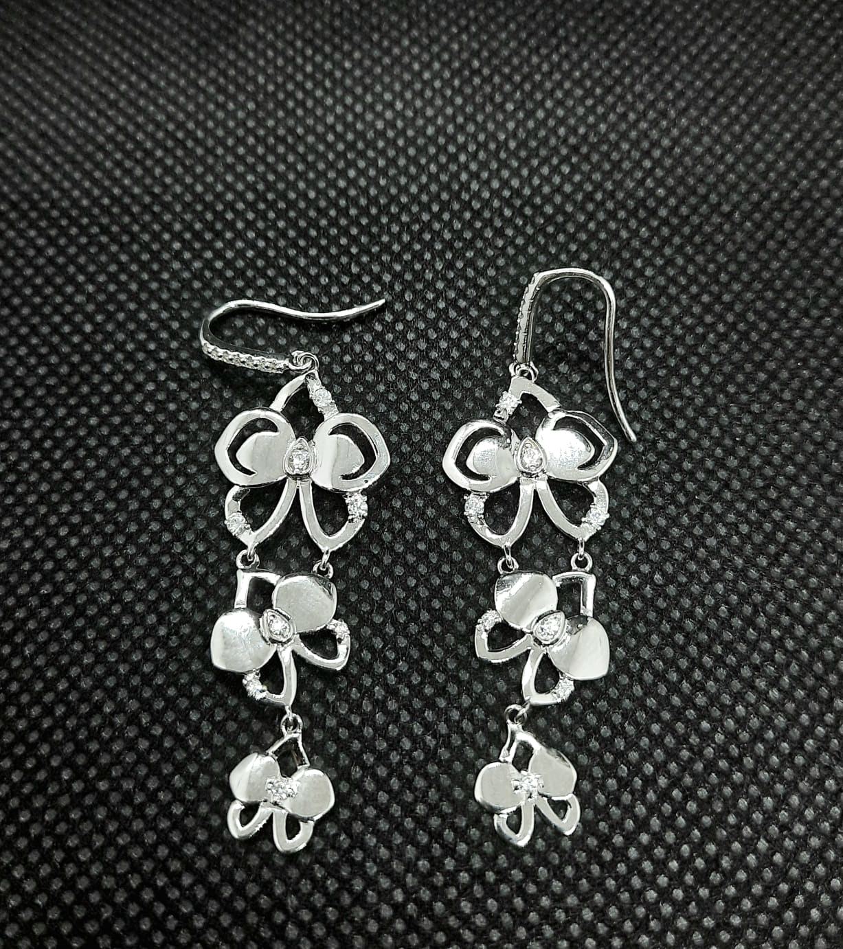 Silver Hanging Earring